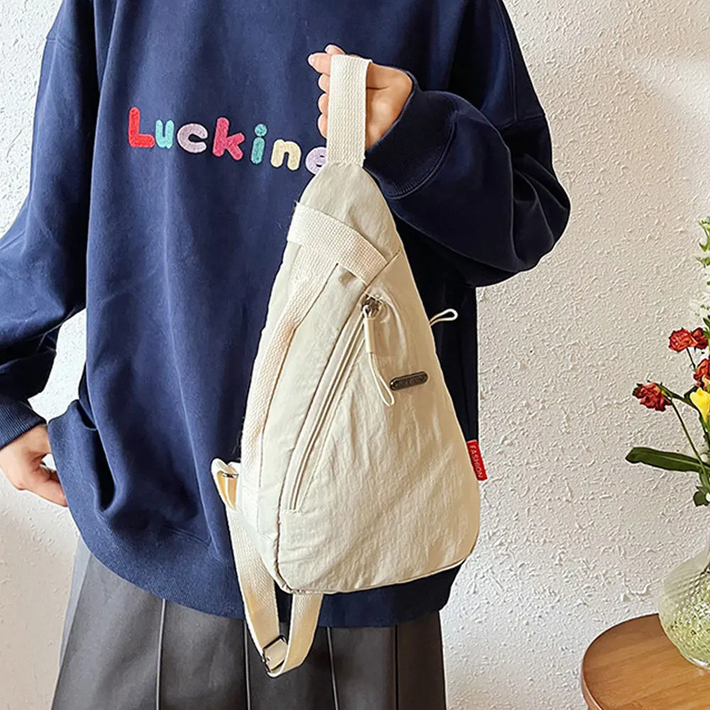 Chest Bag for Men and Women, Mobile Phone Crossbody Bag, Fashionable and Simple Cycling Bag, Casual and Versatile, Lightweight Sports Style Small Backpack