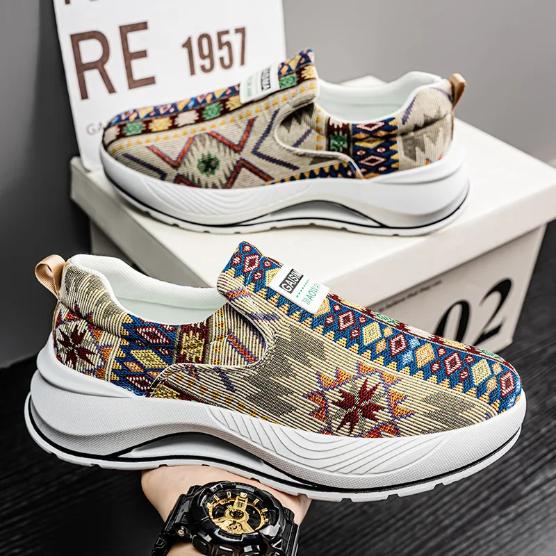 

Новая мужская парусиновая повседневная обувь, трендовые кроссовки на плоской подошве с камуфляжным принтом, лоферы без шнуровки для молодых людей