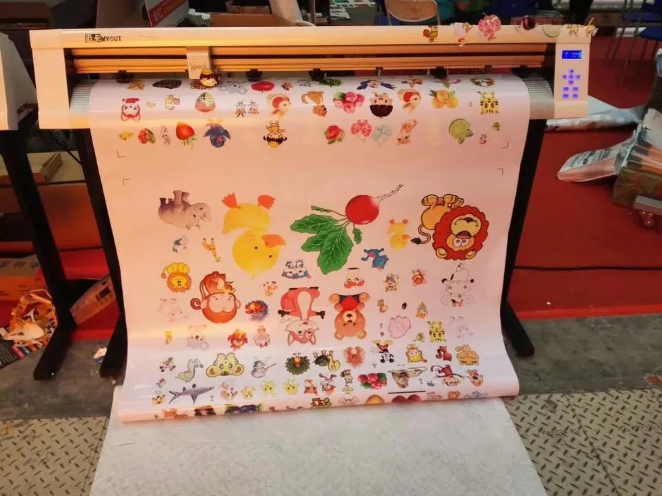 Plotter da Taglio Automatico MC1200 con Telecamera CCD per Taglio Contorni