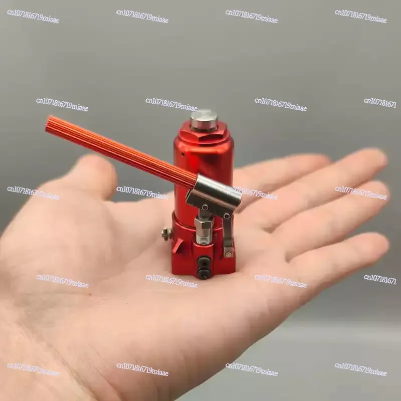 Creative Gift, Mini Hydraulic Jack for Mechanics Boys, Scene Props,  Lift At Least, 30kg, 1/10 Scale