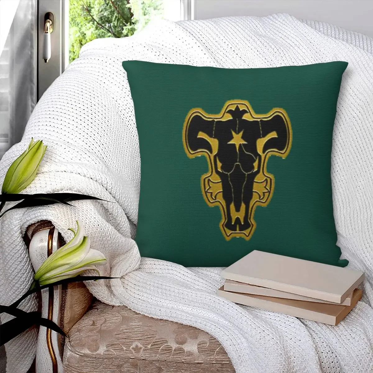 

Black Clover Fanart Of Black Bulls Emblem Square Pillowcase Pillow Cover Polyester Comfort Throw Pillow for Home Living Room