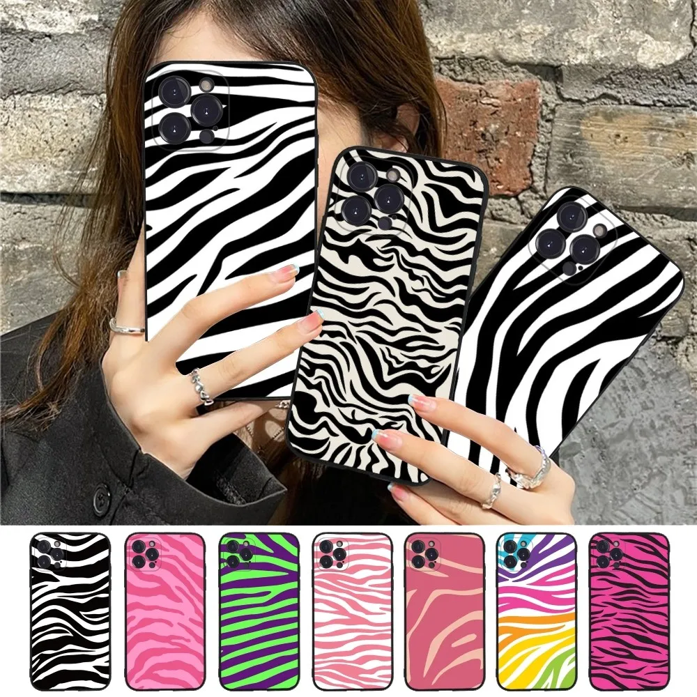 Fashion Zebra Phone Case For IPhone 15 6 7 8 Plus 11 12 13 14 Pro SE 2020 MAX Mini X XS XR Back Funda Cover