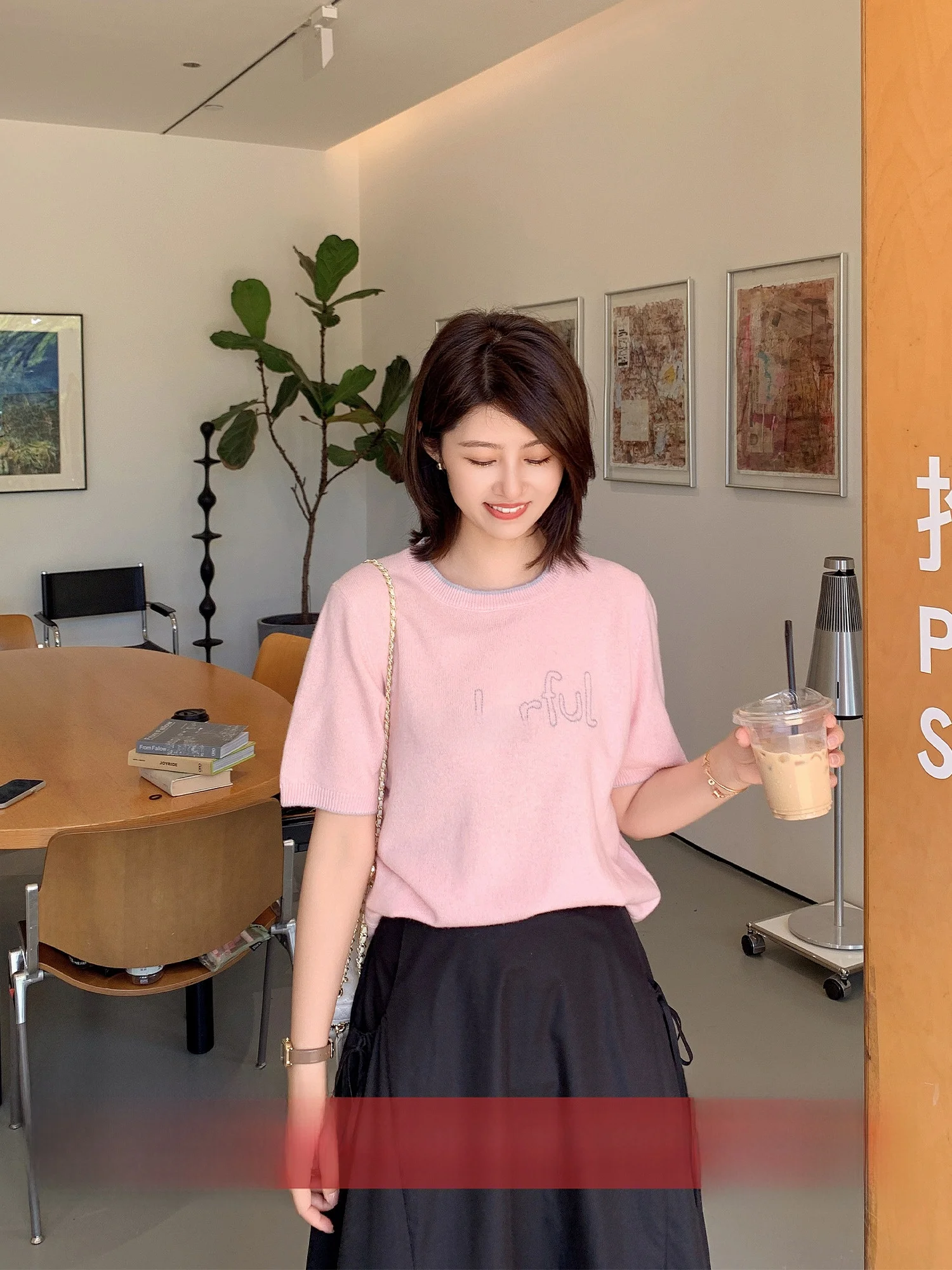 

Loose Woolen Knitted ort Sve Letter Embroidery round Ne Top Comfortable Lazy Sle Women's Faion Commute Sle Sweater