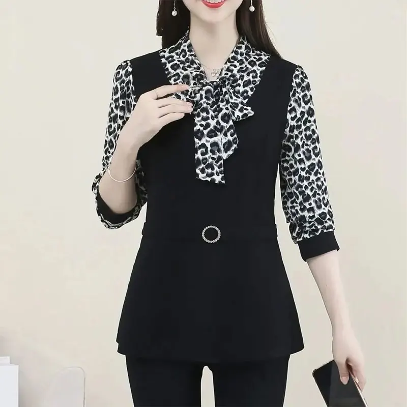 Office Lady Stijlvolle Trekkoord Strik Shirt Elegante V-Hals Lente Herfst Polka Dot Print Luipaard Vrouwelijke Slanke Taille Sjerpen Blouse