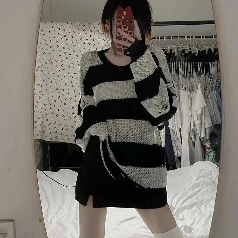 

asdh8@Anime NANA Okazaki Shinichi Cosplay Costume Unisex Stripe Knitted Sweater Autumn Ripped Irregular Sweaters Top Clothes Hal