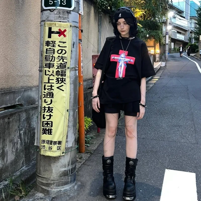 

Retro Harajuku Y2K Gothic Cross Graphic Top Women Hip Hop Casual Streetwear Summer Cotton Round Neck Oversized T Shirt Vintage