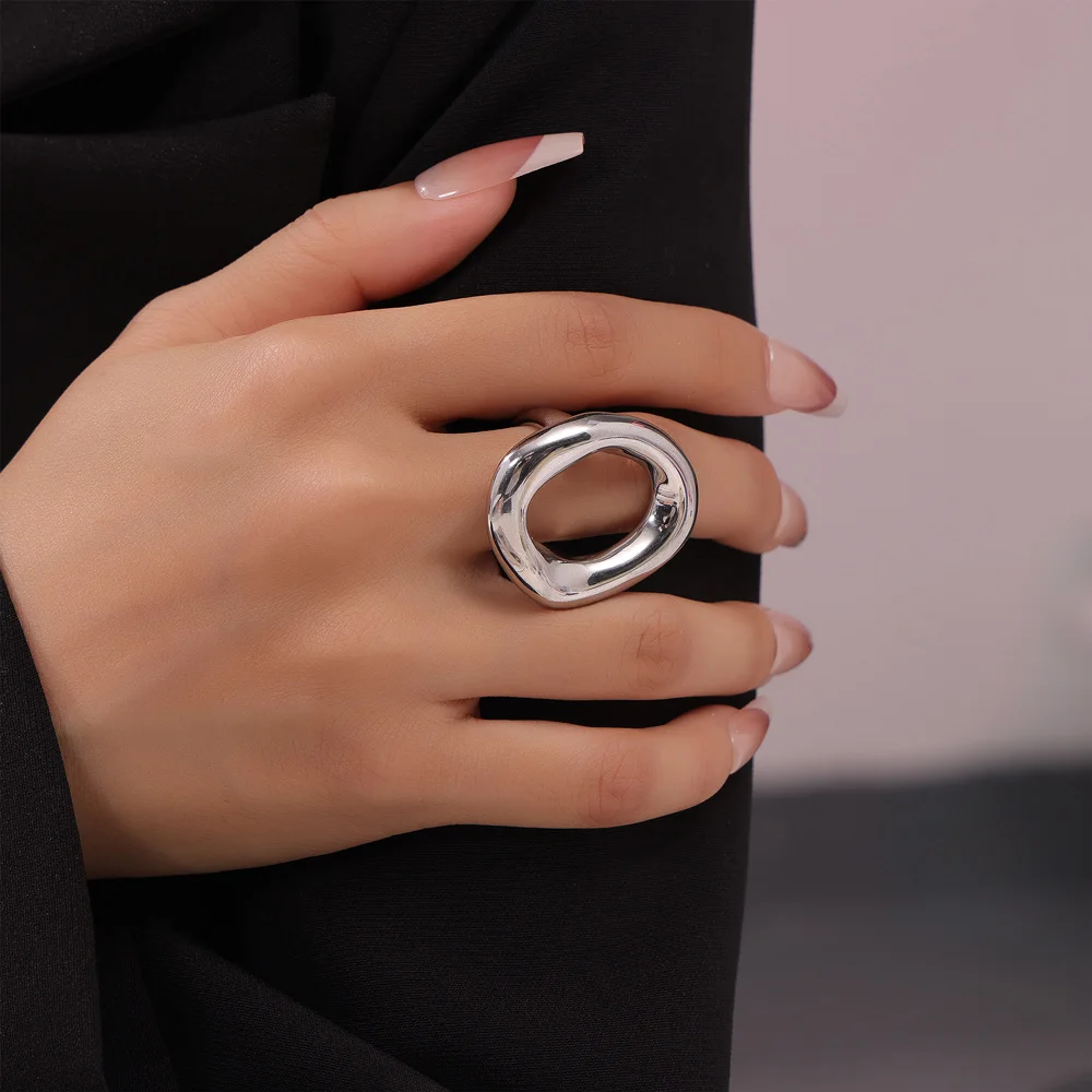 Popular Woman Index Rings Stainless Steel Gold Plated Women Girls Ring Hip Hop Punk Female Luxury Jewelry Accessories