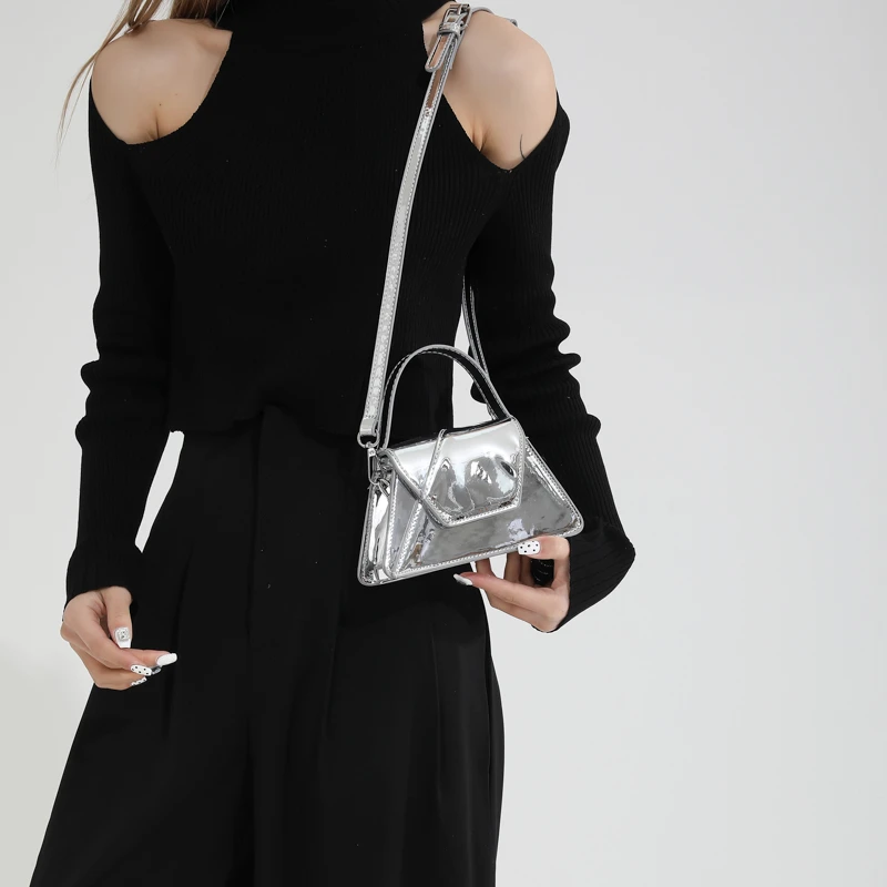 New Mini PU Patent Leather Handbag Women Silver Luxury Party Clutch Bag Girls Locomotive Street Shopping Shoulder Crossbody Bag