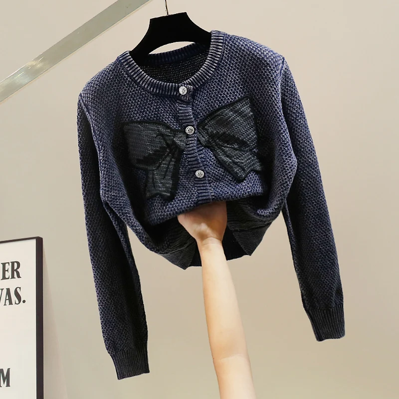 

Корейский свитер с длинными рукавами, вышивкой и узлом, повседневный, модный, приталенный, на одной пуговице, в стиле ретро, с цветовыми блоками