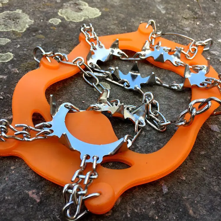 

18-tooth Ice Grippers for Boots Ice Trekkers Shoes Cover for Safe Walking Jogging Hiking Mountaineering Walking Climbing Fishing