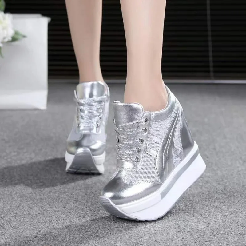 

2024 New Classic Women Mesh Platform Sneakers White Shoes 10CM High Heel Wedges Outdoor Breathable Casual Shoes Autumn Round Toe