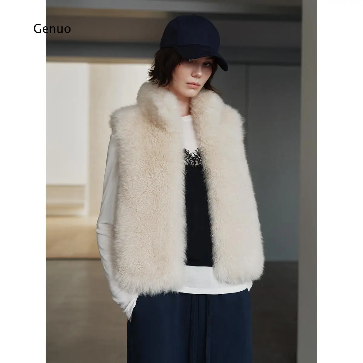 Women Faux Fox Fur Collar Vest Stand Collar Fluffy Gilet Warm Sleeveless Short Coat Autumn Winter Outerwear