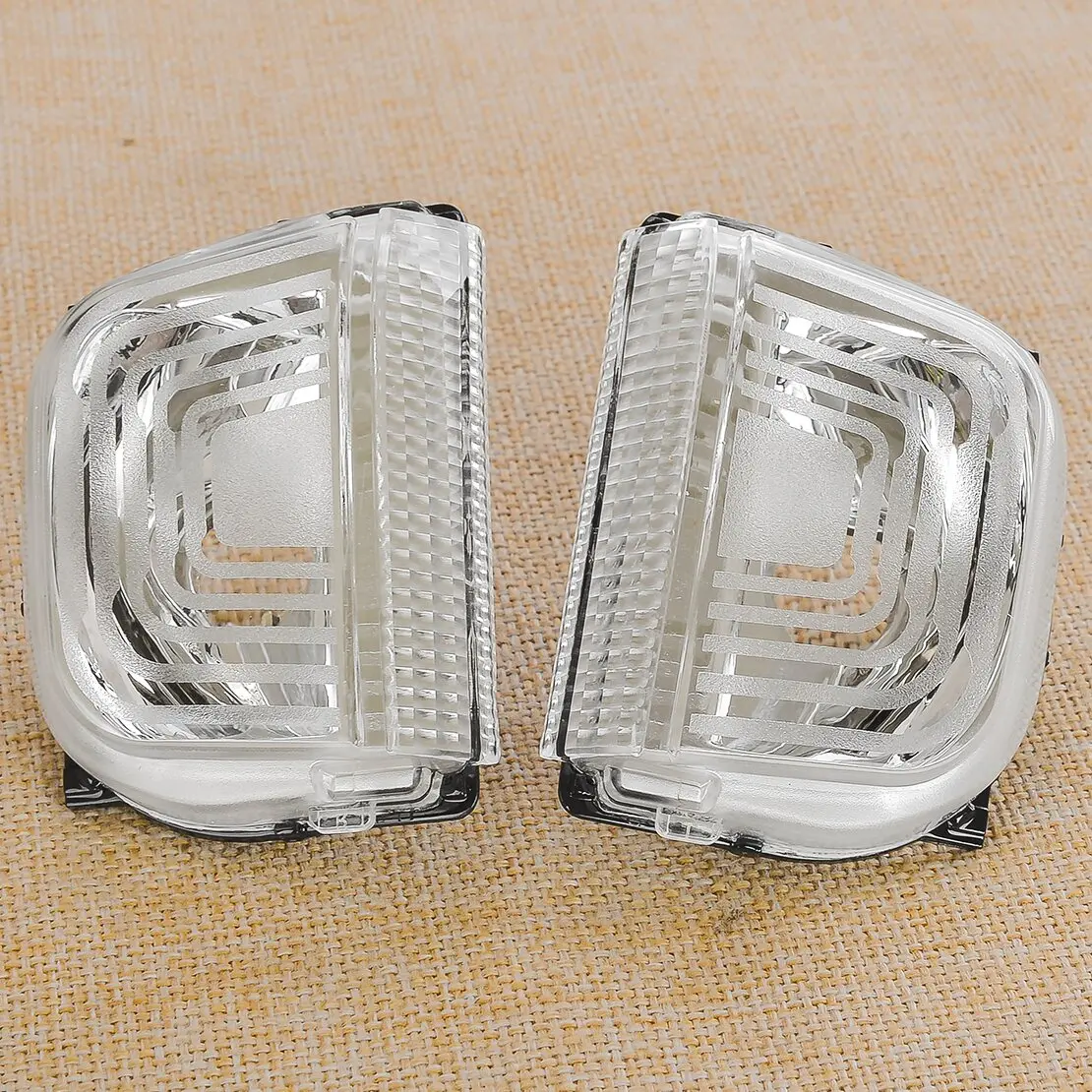 9109064700 9109064600 1 Pair Left & Right Side Rearview Mirror Turn Signal Light Lens Fit For Mercedes-Benz Sprinter 2018-2024