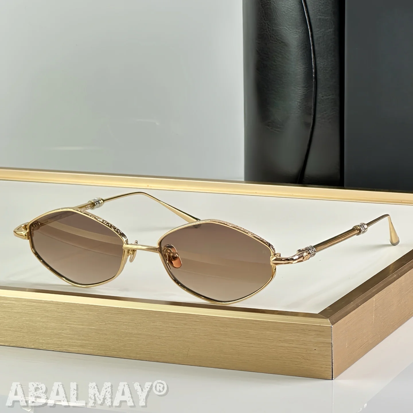 

THE UNANG Top Quality Sunglasses for Men Classic Fashion Women Luxury Glasses Brand Designer sunglasses UV400 with box