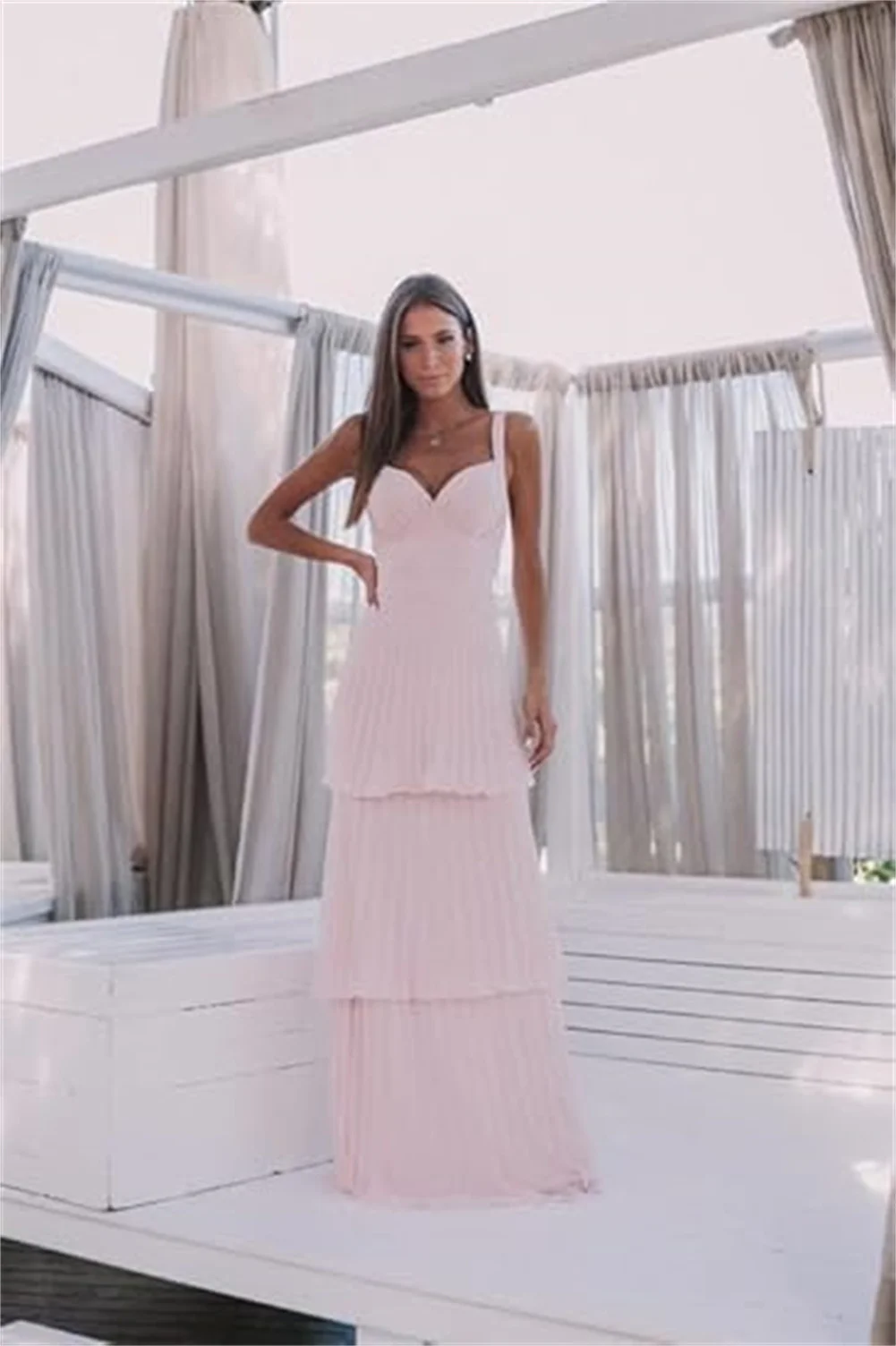 تخصيص السباغيتي الأشرطة الخامس الرقبة مطوي فساتين وصيفة الشرف المتدرج الكشكشة الشيفون طويل فساتين لحضور الحفلات الموسيقية ألف خط ماكسي فستان الحفلات