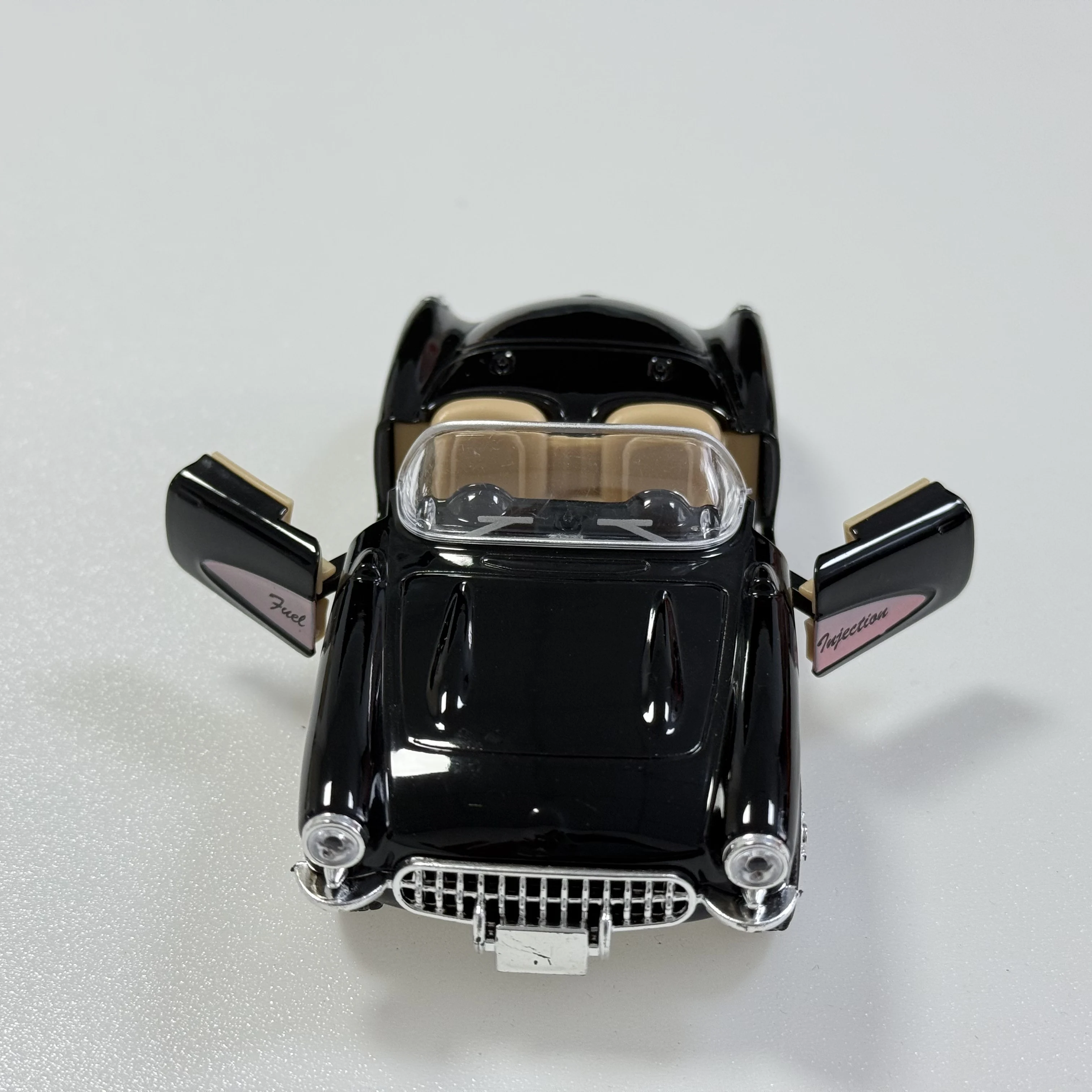 (Wellpappenschachtel) Maßstab 1:36, Vintage-Konvertible im Stil eines Spielzeugautos, leistungsstarke Feder, Metallguss, Jungenspielzeug, das beste Geschenk. – Detail 4