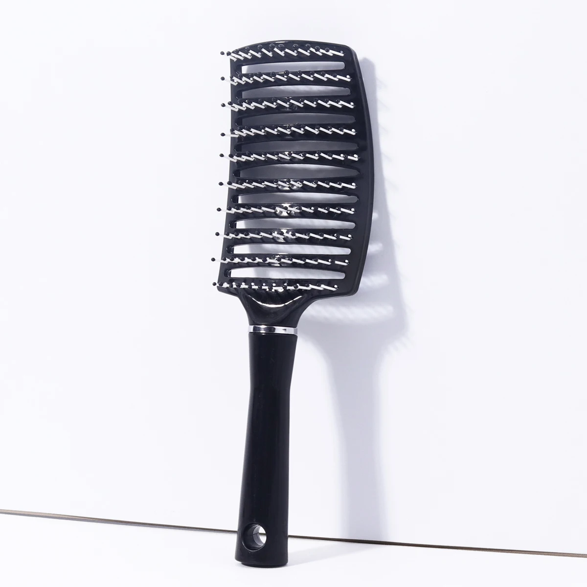 

Black Curved Nylon Ventilation Brush – Scalp Massage Comb for Real Hair Wigs 1PC