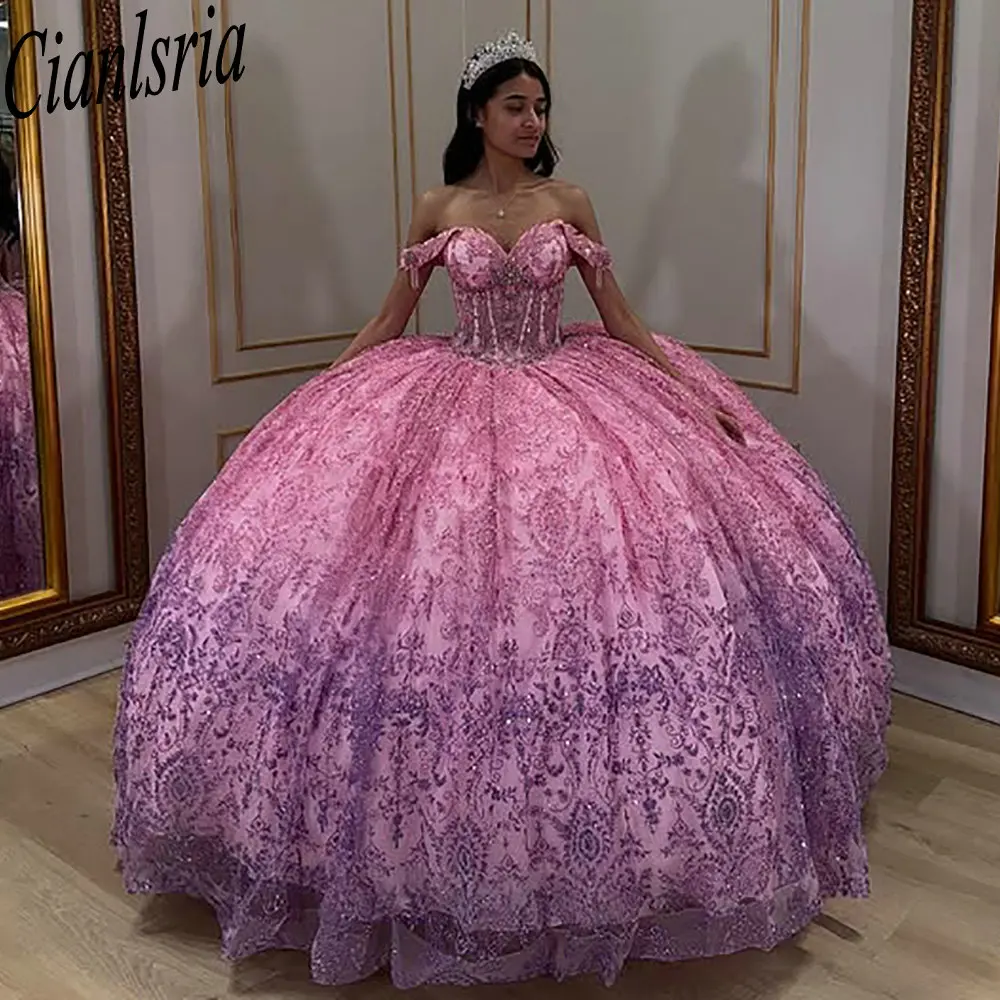

Розовое блестящее платье Quinceanera с кристаллами и блестками, бальное платье с открытыми плечами, сладкое 15-е годы, мексиканское индивидуальное платье