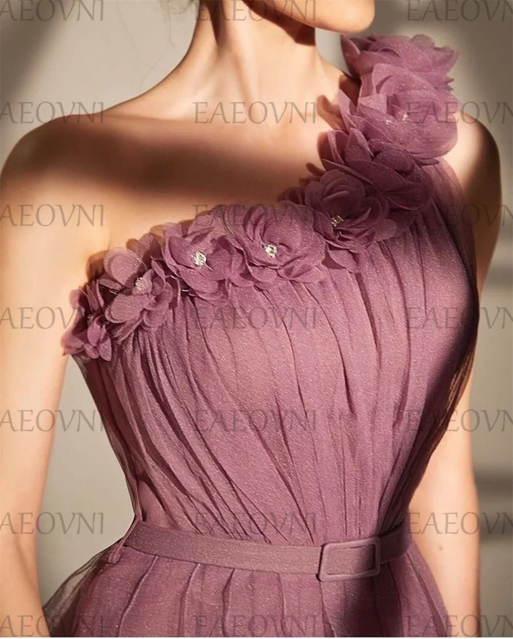 Customized Romantic Prom Gown For Women One-Shoulder 3D Appliques Pleat Contoured Ruffle Sleeveless Party Dresses فسا