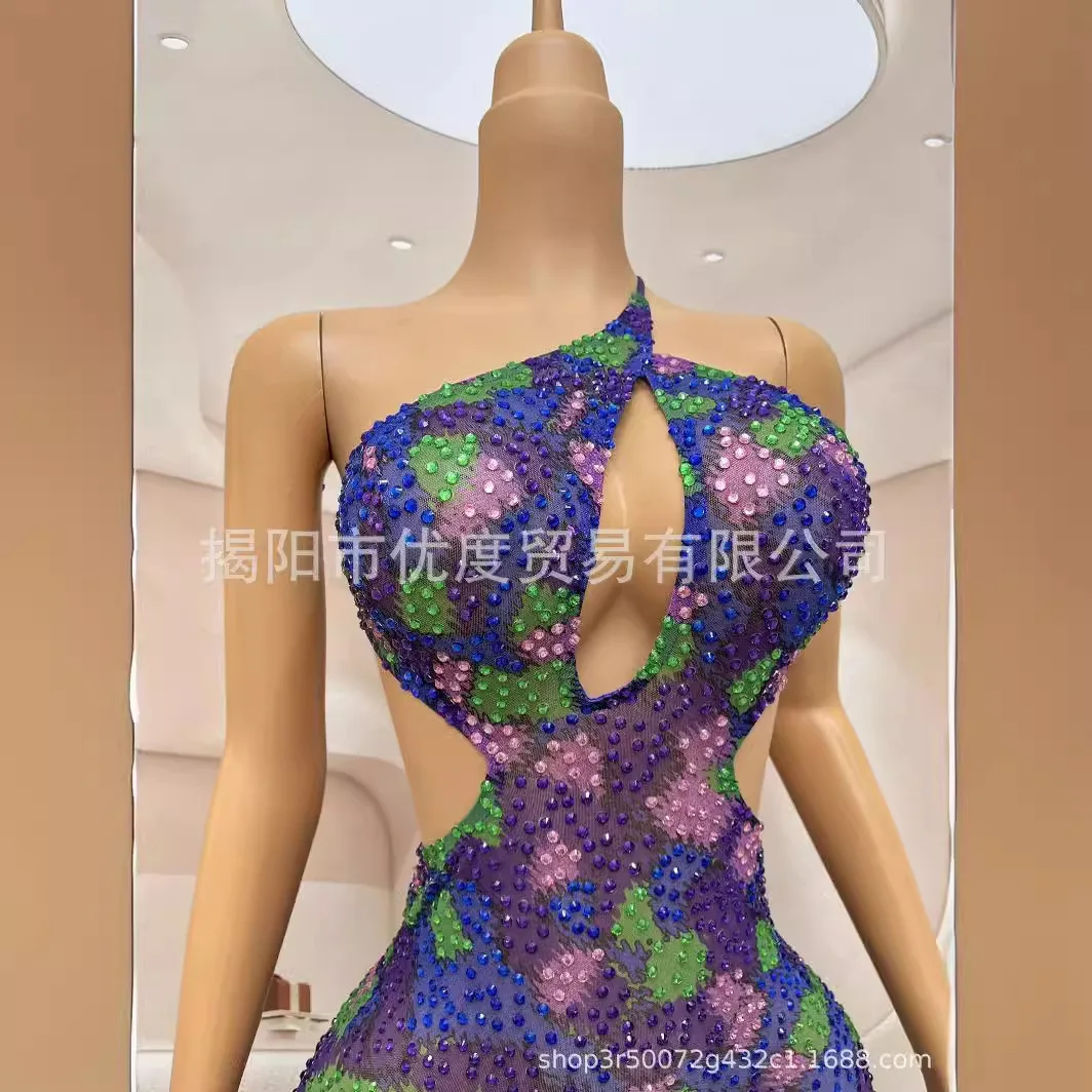 2026Mixed Color Design Open-back Open-back Multi-colored Rhinestone Dress Cocktail Party Evening Dress Performance Skirt Tangram