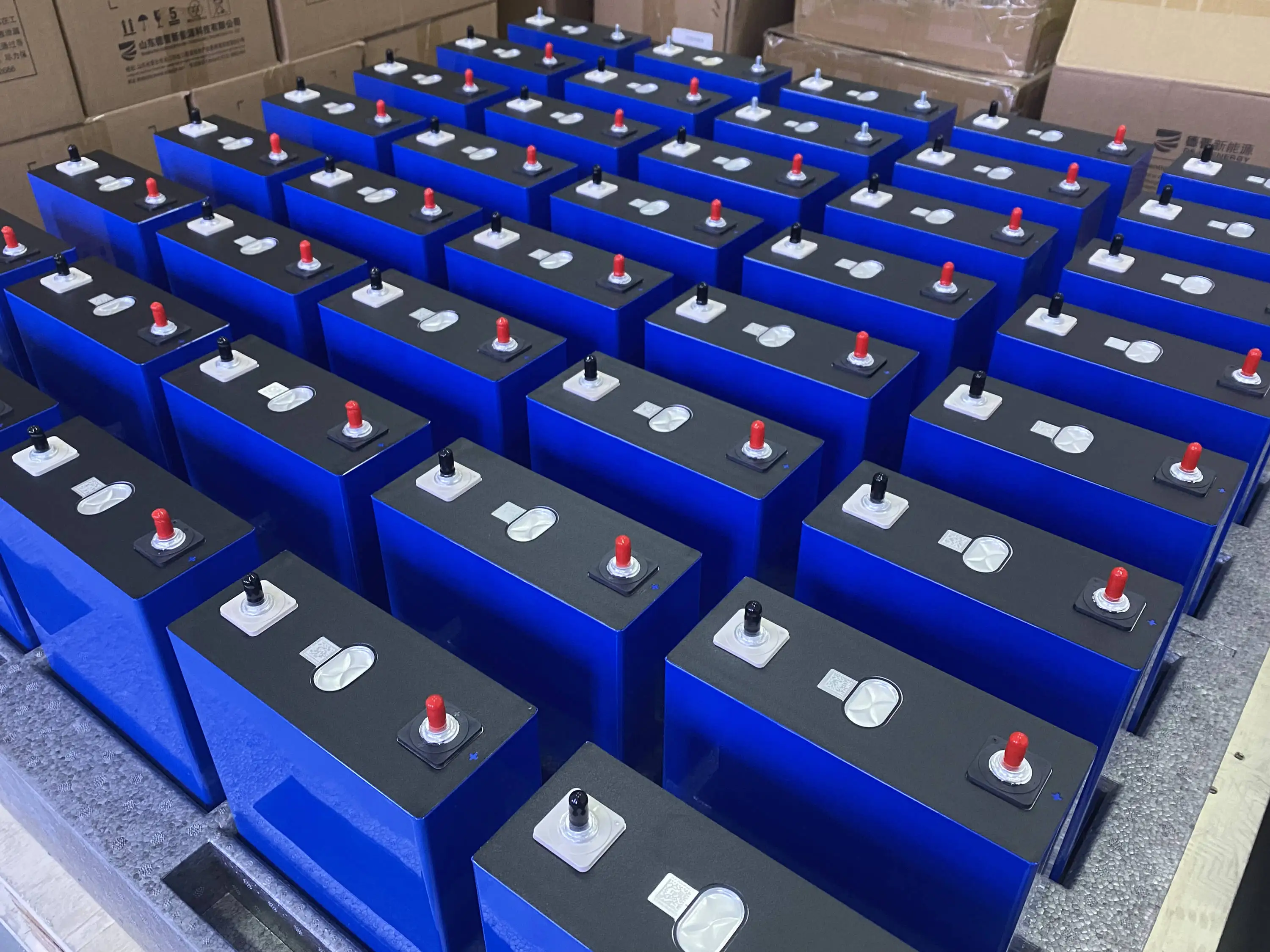 폴란드 독일 EU 재고 홈 에너지 저장 시스템 배터리 3.2V 280Ah 314Ah LF280K Lifepo4 프리즘 리튬 이온 셀 314Ah 높이