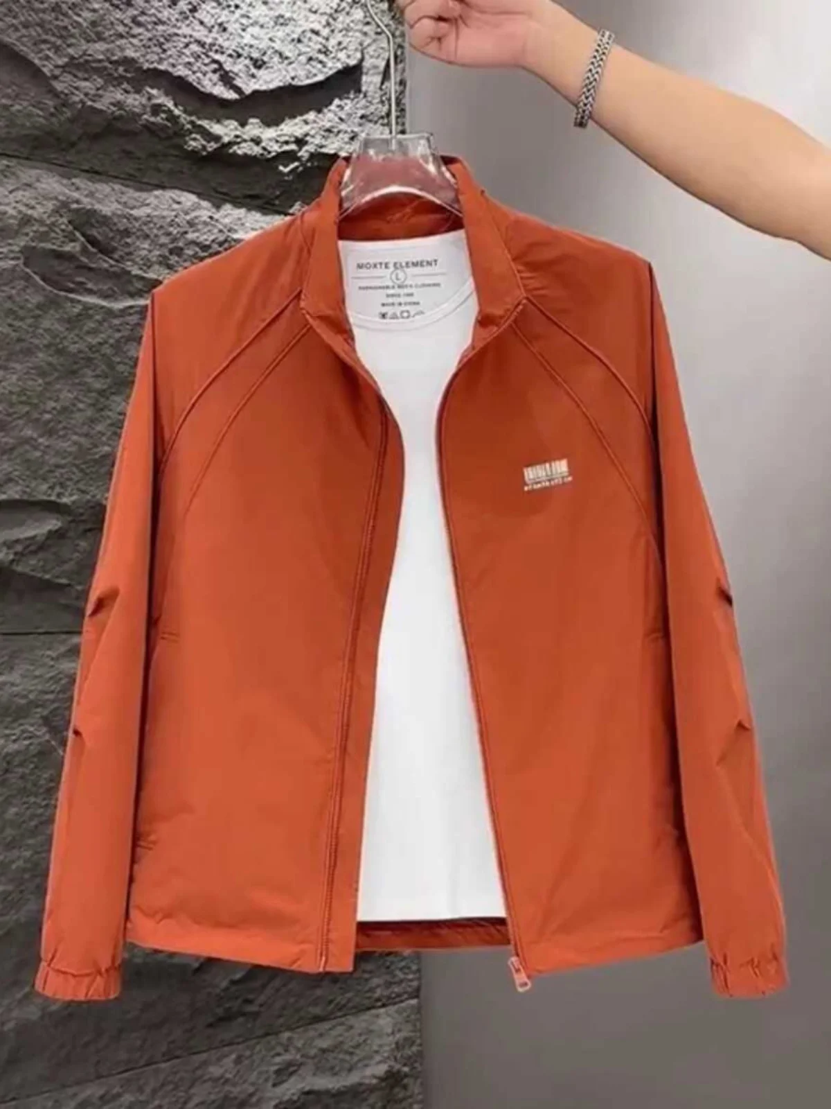 

Повседневная мужская куртка Jaet, весенне-осенняя модная ветровка, длинная све, застежка-молния, полиэфирная ткань, воротник-стойка, УФ-...