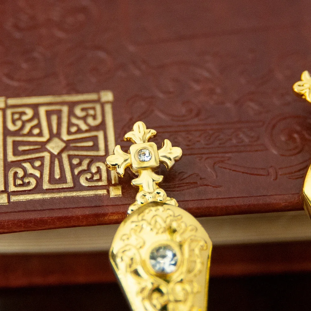 HTISOK Orthodoxe Kirchen-Metallmesser für religiöse Rituale mit dekorativen Mustern, religiöses Ritualzubehör – Detail 2
