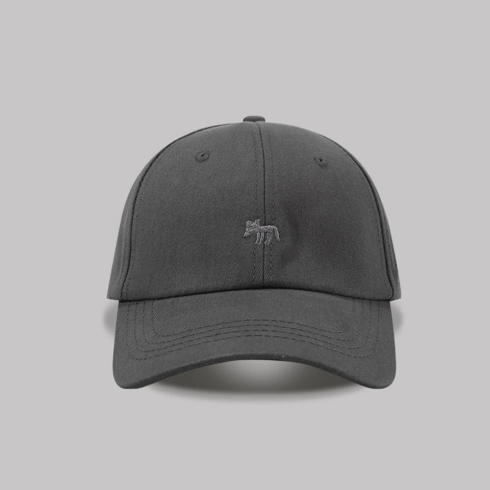 Simple Commuting Style Minimalist Little Fox Embroidered Logo Baseball Cap - Available in Multiple Colors. Suitable for Outdoor