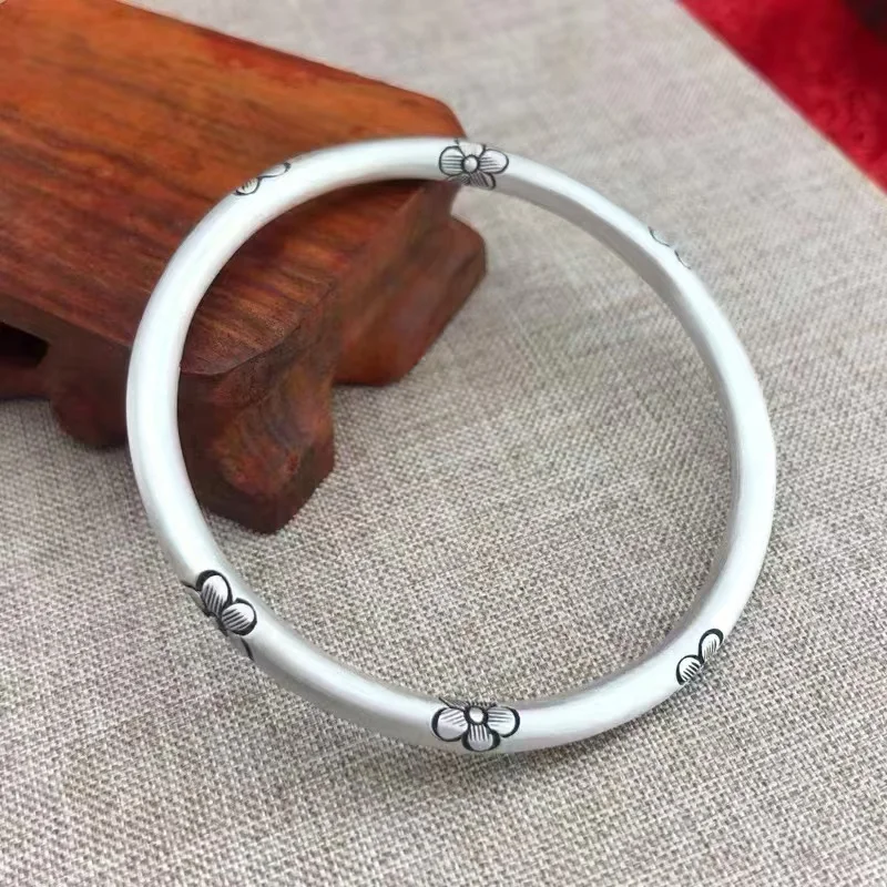 999 pure silver women's bracelet, hand carved plum blossom, antique retro solid closed mouth Chinese style plain silver jewelry