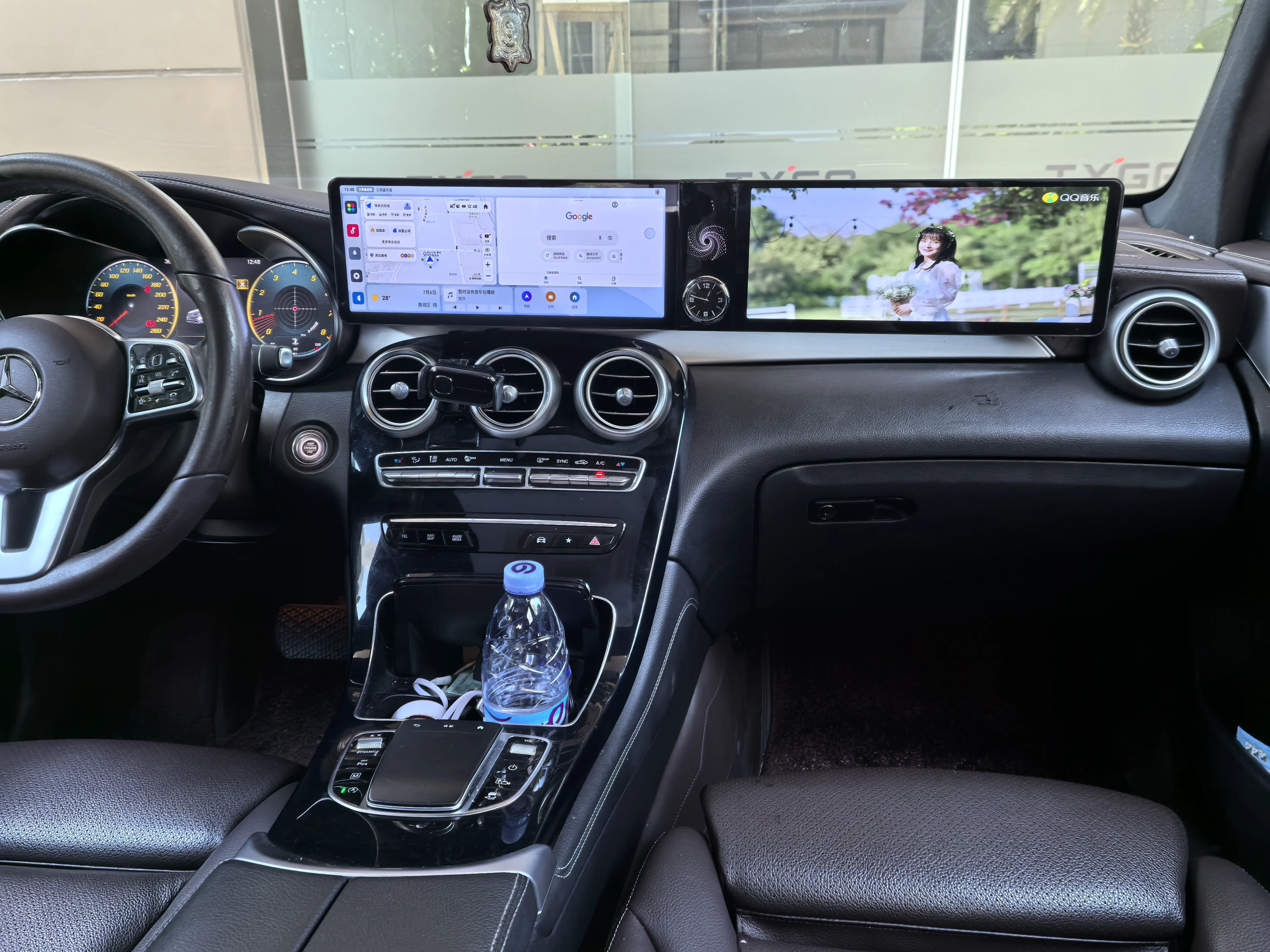 Car Auto Parts Upgraded Center Console Large Screen Gps Navigation for Mercedes-Benz QLC