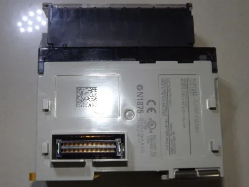 

Special sale of Japan's new original module: CJ1W-DA08V