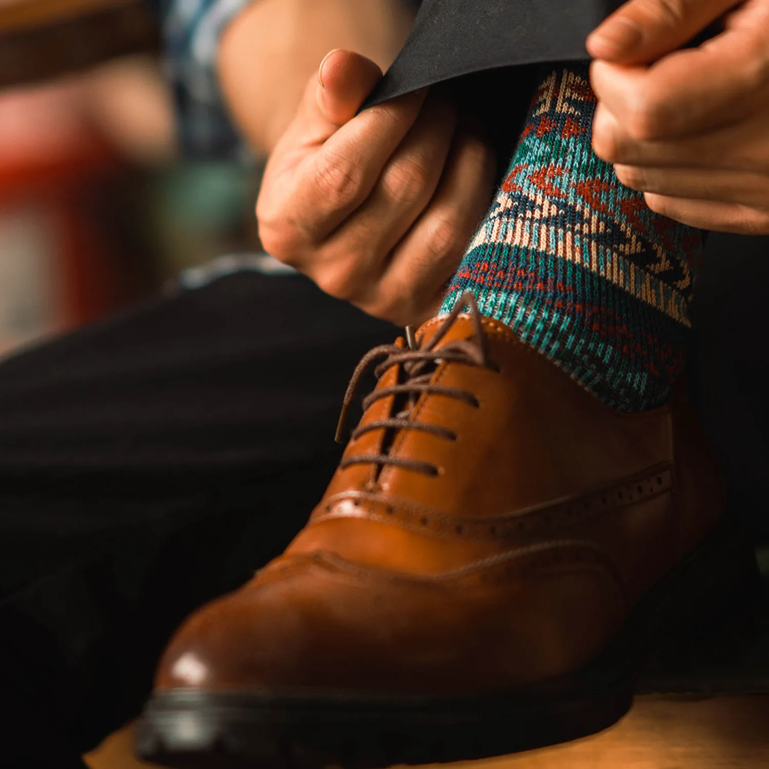 10Pcs 2026 New Ethnic Autumn Winter Wholesale Street Brand Unisex Combed Cotton Seamless Retro Trendy Soft Couple Mid Calf Socks