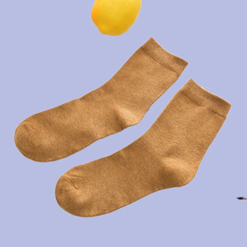 Chaussettes rétro en coton pour hommes d'affaires, tube moyen, simple, japonais, printemps, été, document solide, 5/10 paires, ins