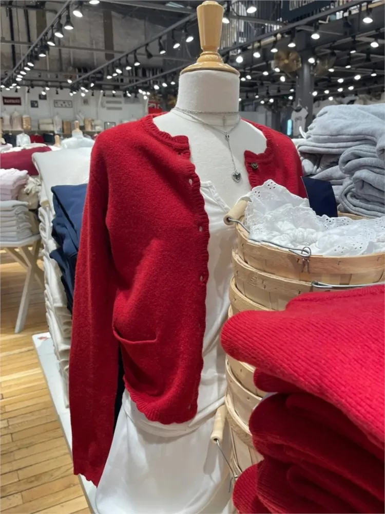 عيد الميلاد جيوب حمراء ضئيلة سترة مشغولة من الصوف امرأة س الرقبة طويلة الأكمام القطن البلوزات الحلو نمط Preppy تريكو معطف القمم