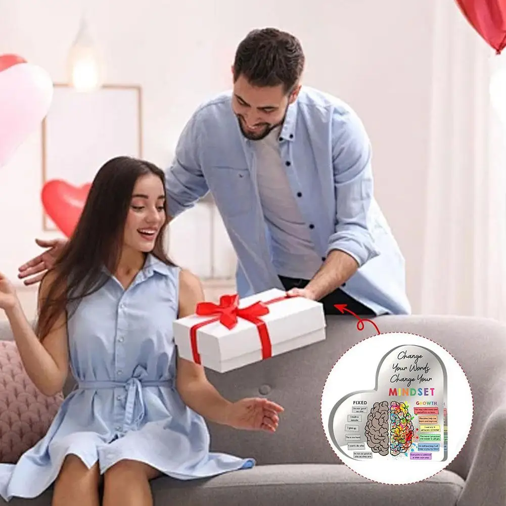 

NEW Mental Health Heart-Shaped Acrylic Ornaments Love & Therapy Gift Encouragement Desktop Anxiety Decoration Decor Educati N2D4