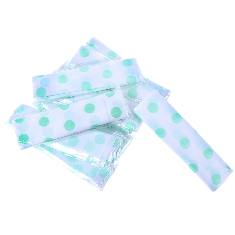 10Pcs Large Size Disposable Paper Toilet Seat Covers Camping Loo wc Bacteria-proof cover For Travel/Camping Bathroom