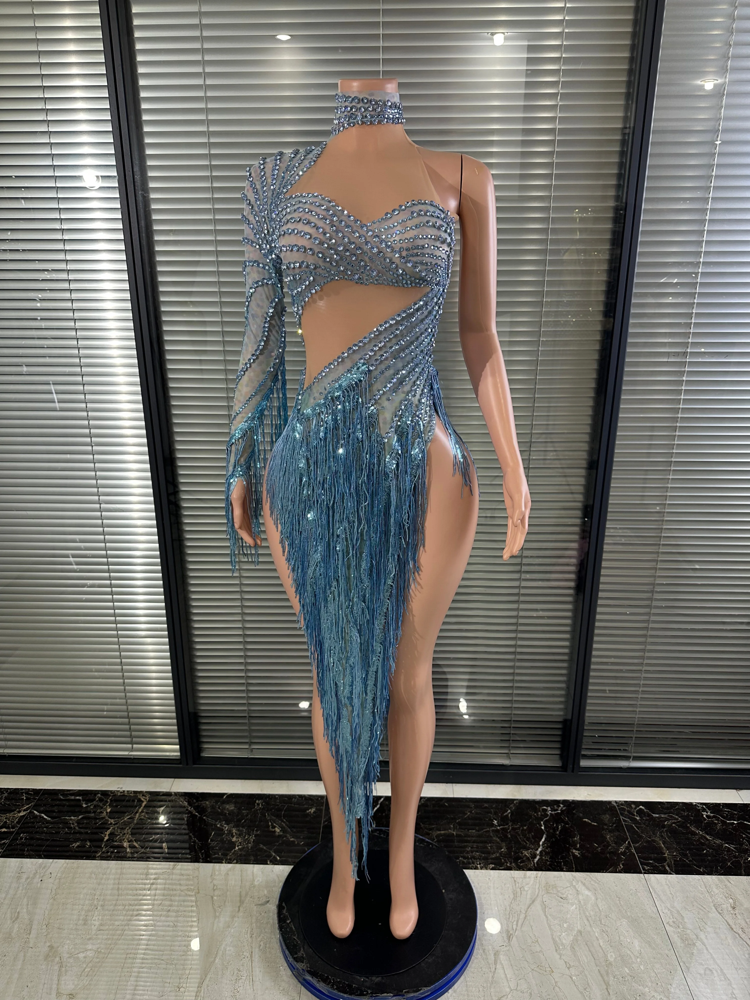 

Chic Light Blue Sparkling Beaded Long Fringe One Shoulder Dress For Evening Party Club Stage Show Birthday Gala Formal Wear