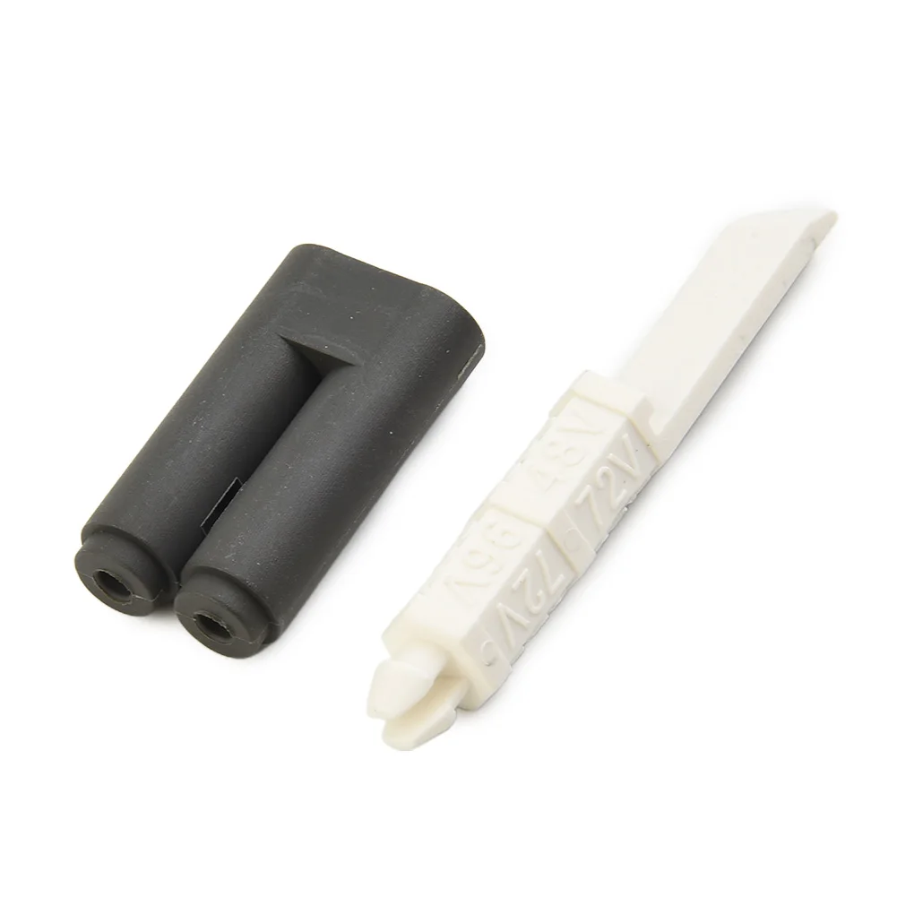 Forklift Power Connector 80A 160A Battery Charging-Plug 150V Silver Plated Copper Terminals Compatible With Electric Vehicles