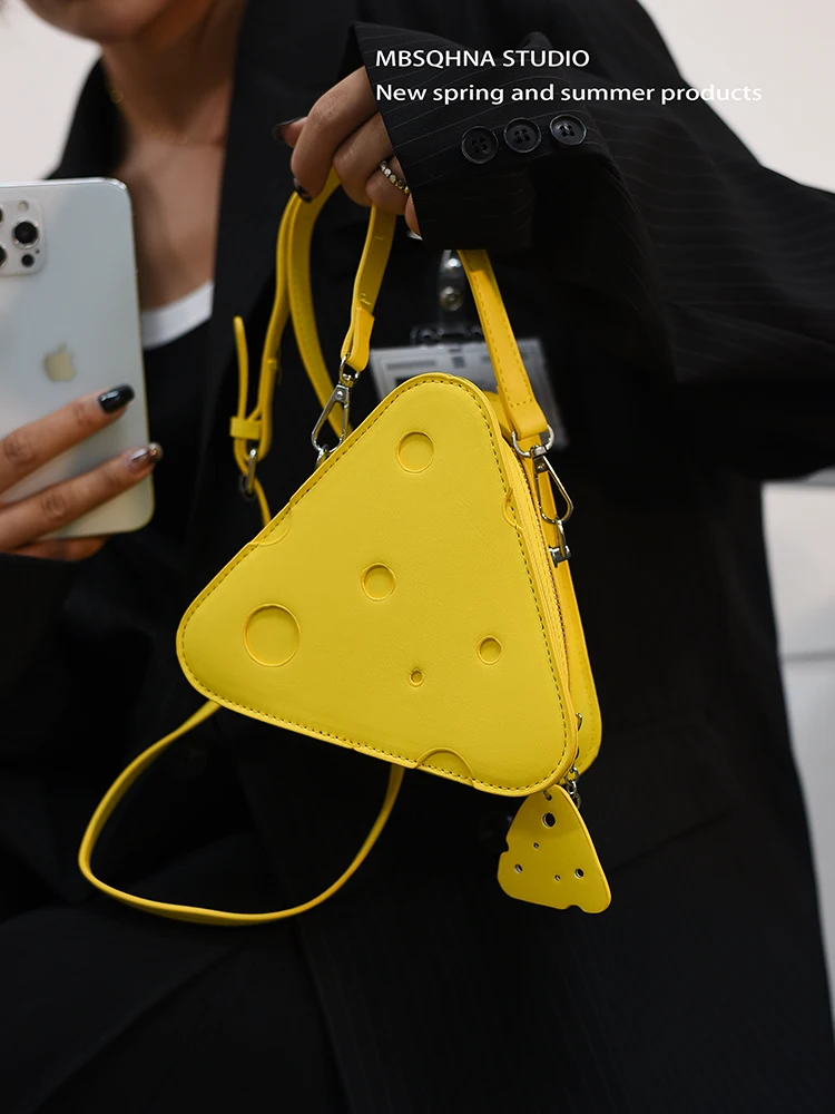 

New Original Cheese Shaped Design Women's Bag Personalized Creative Fashion Mini Compact Shoulder Crossbody Bag For Women Trendy