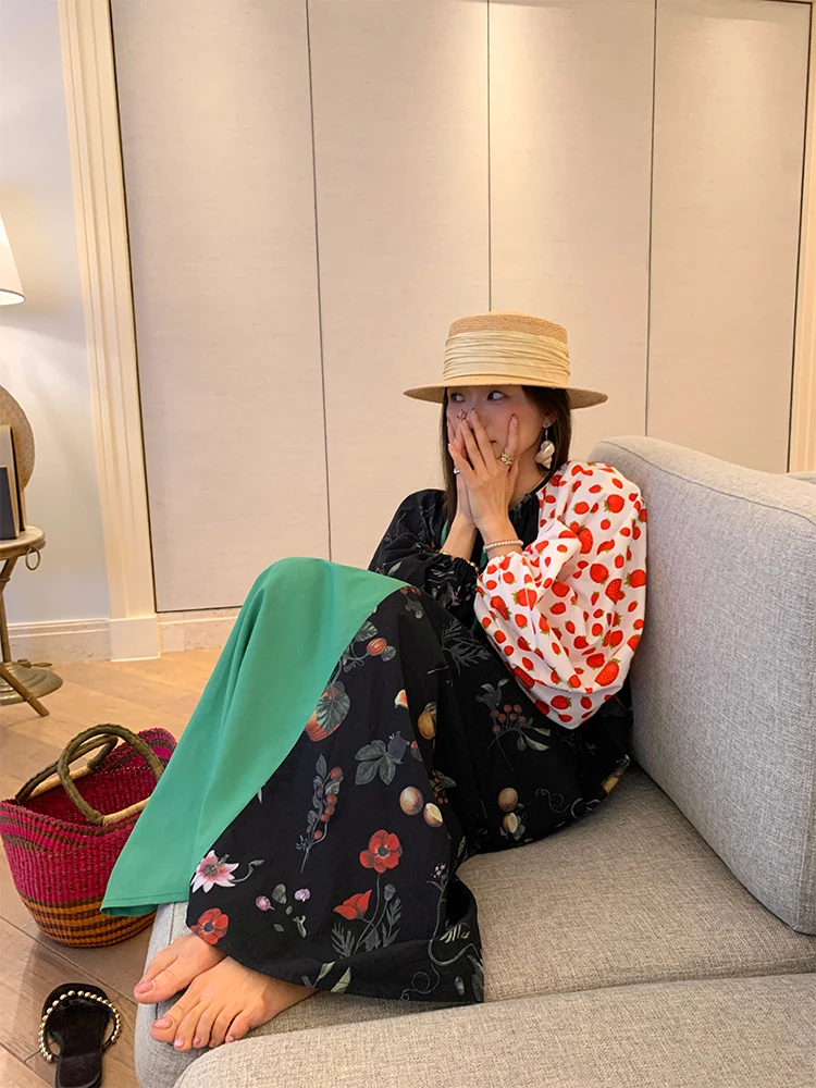 กระโปรงยาวทรงเอพิมพ์ลายดอกไม้สไตล์หลวมสำหรับผู้หญิง ดีไซน์ต่อผ้า  ใส่ได้ทุกฤดู ทั้งฤดูใบไม้ผลิ ฤดูร้อน ฤดูใบไม้ร่วง และฤดูหนาว