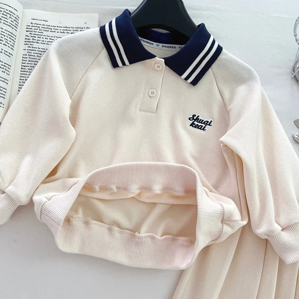  طقم تنورة للفتيات لخريف 2025 بلوزات بأحرف مطرزة مكونة من قطعتين ملابس أطفال على الطراز الكوري اللطيفة من عمر 1 إلى 8 سنوات غير رسمية #5