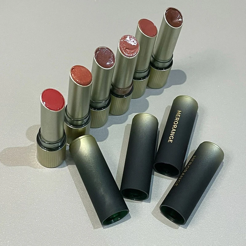 HERORANGE Heart-Shaped Moisturizing Lipstick: Mirror-Like Shine with Hydrating Formula - Natural Look for a Dewy, Radiant Finish