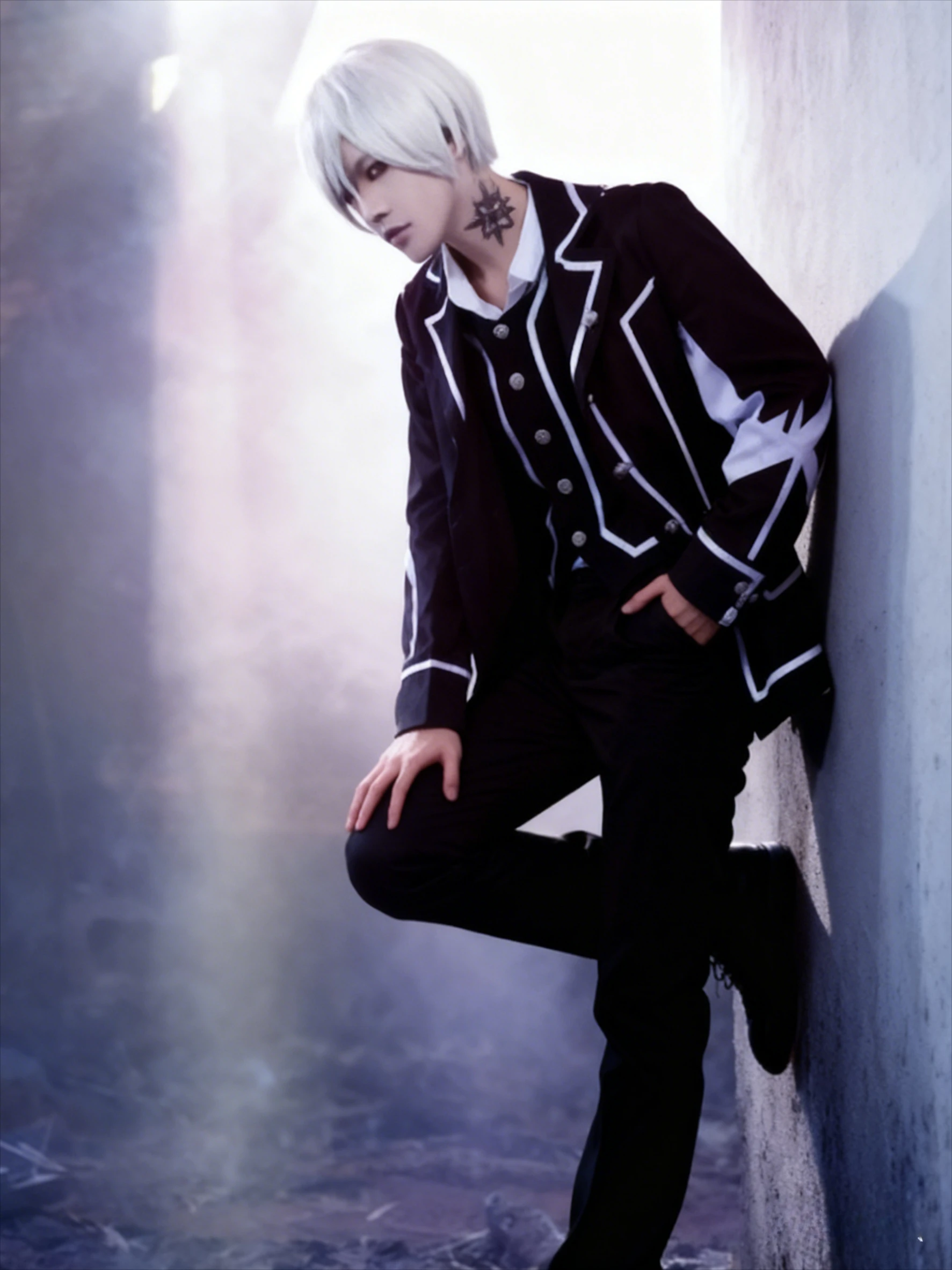 أنيمي مصاص دماء نايت كيريو كوروسويوكي النمط البريطاني زي مدرسي معطف شعر مستعار لعب الأدوار مجموعة تأثيري حلي لطيف الحرم الجامعي البدلة