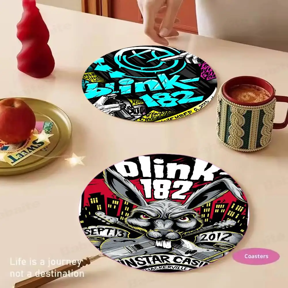 B-Blinks 182 Rock Band pattern art painted wooden anti-slip coasters, suitable for decoration of living room kitchenware
