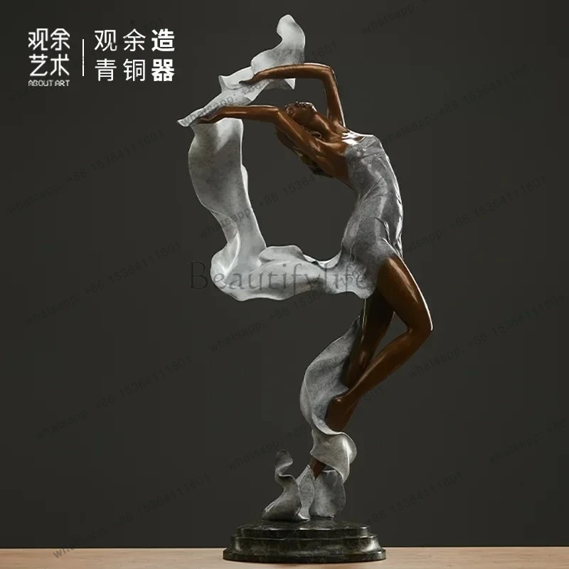 Pure copper figure sculpture is beautiful and simple, modern living room study decoration ornament, first quarter moon
