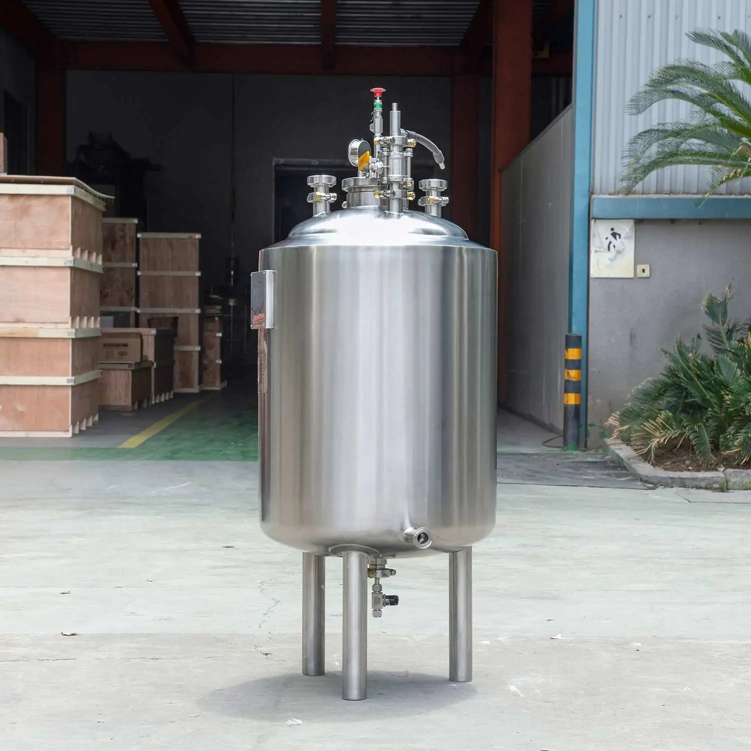 

JHENTEN 100l Stainless Steel Single Wall Liquid Mixing Tank With Stirrer
