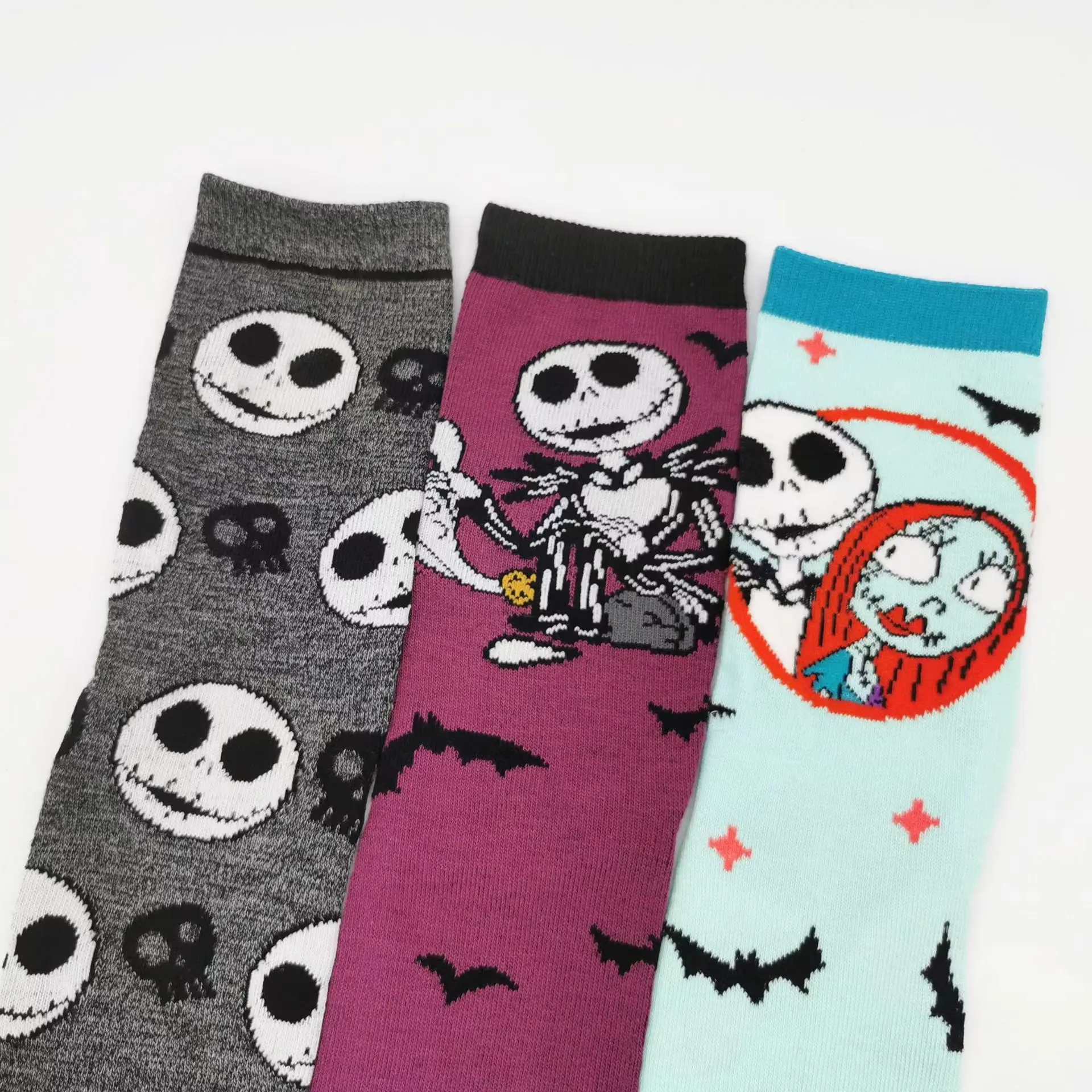 3 Pairs of Halloween Series Captain Jack Crew Socks With Novel Patterns Creative Gift Socks Suitable For Both Men and Women