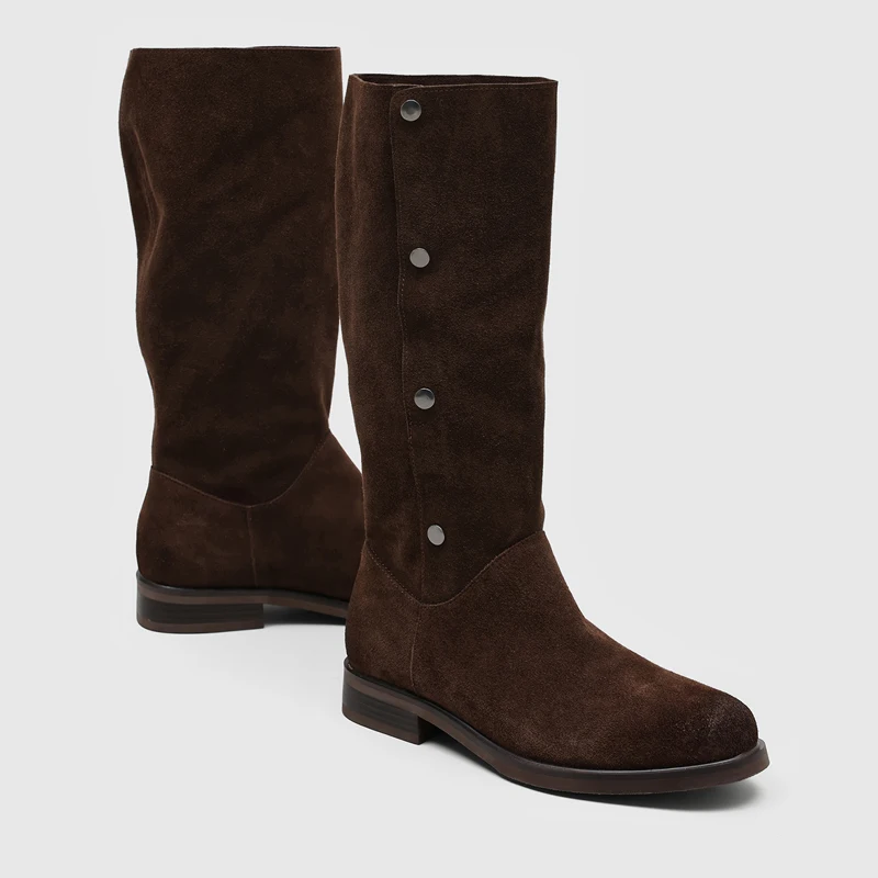 Retro Men Brown Suede Knee High Boots Round Toe Side Metal Button Pull-out Boots Casual Outdoor Cycling Boots Autumn Winter