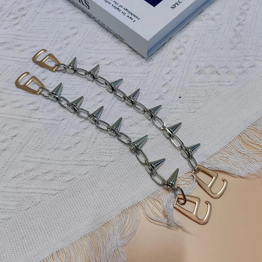 Fashionable and Exquisite Shoe Chains, Cross-Border Amazon Hot-Selling Clog Shoe Decorations, DIY Detachable Accessories, Metal Spikes, Rivet Chains, Anti-Wolf Chain