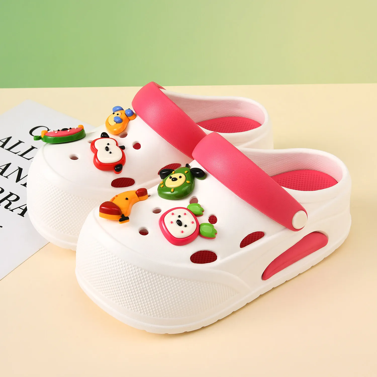 Zuecos de Dibujos Animados para Mujer, Zapatos de Trabajo para Enfermeras, Pantuflas con Suela Gruesa de EVA, Zuecos Clásicos Originales para Mujer, Sandalias, Mules